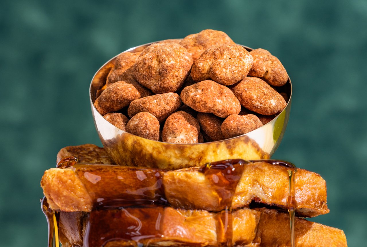 Maple French Toast Flavored Walnuts