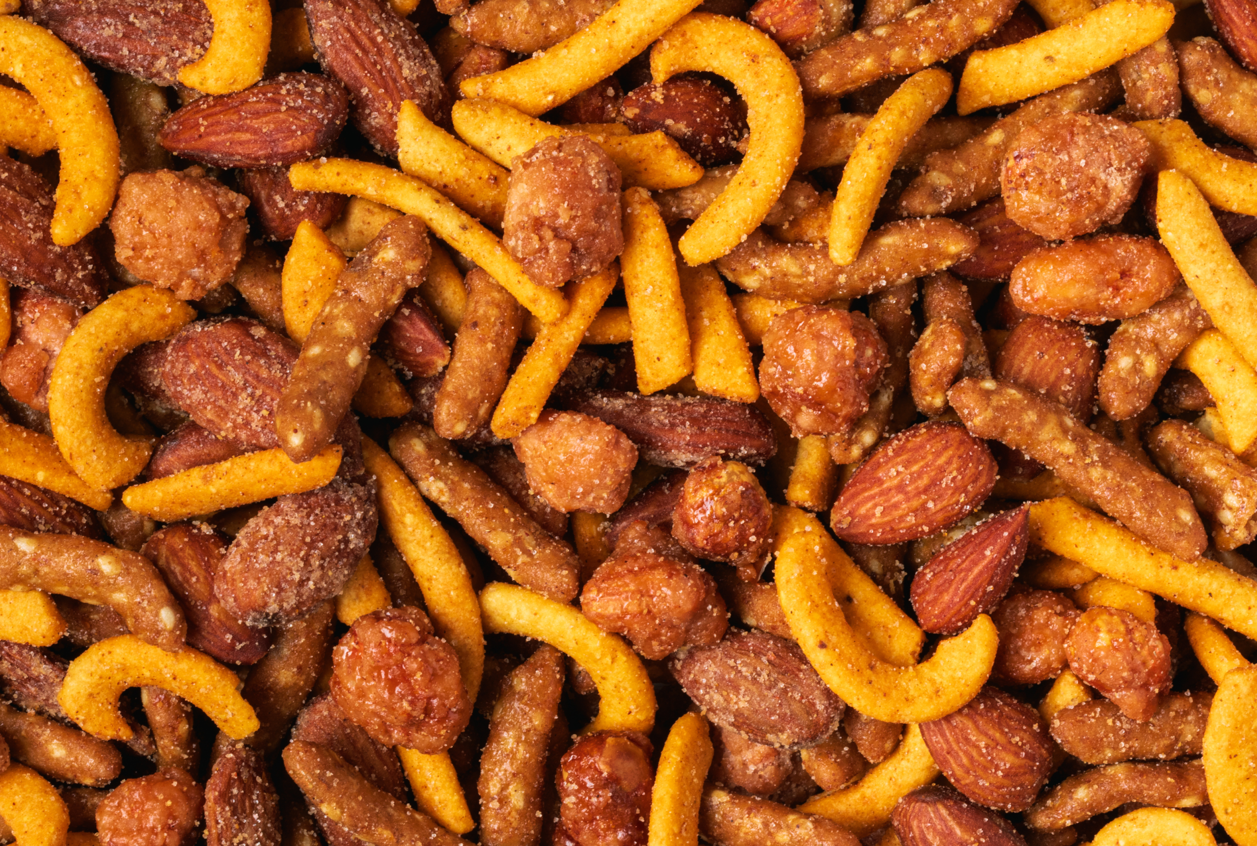 Honey & Heat Snack Mix