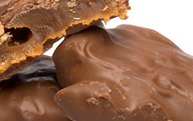Milk Chocolate Almond Clusters