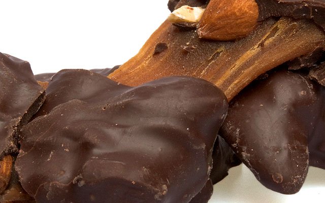 Dark Chocolate Almond Clusters