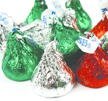 Christmas Hershey Kisses — Old Time Candy — Nuts.com