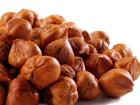 Organic Hazelnuts (Raw, No Shell)