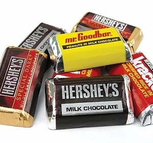 Hershey's Miniatures - Old Time Candy - Nuts.com