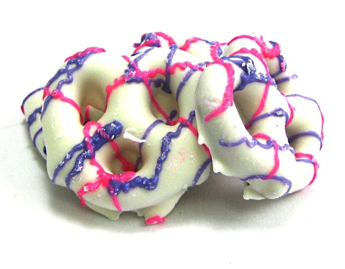 Easter Yogurt Pretzels — Easter Candy —