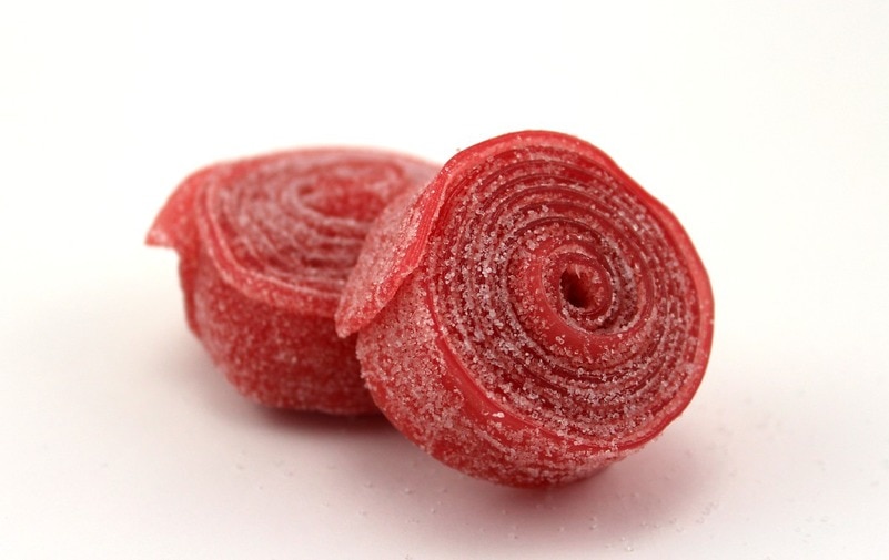 Strawberry Sour Rolled Belts - Chocolates & Sweets - Nuts.com