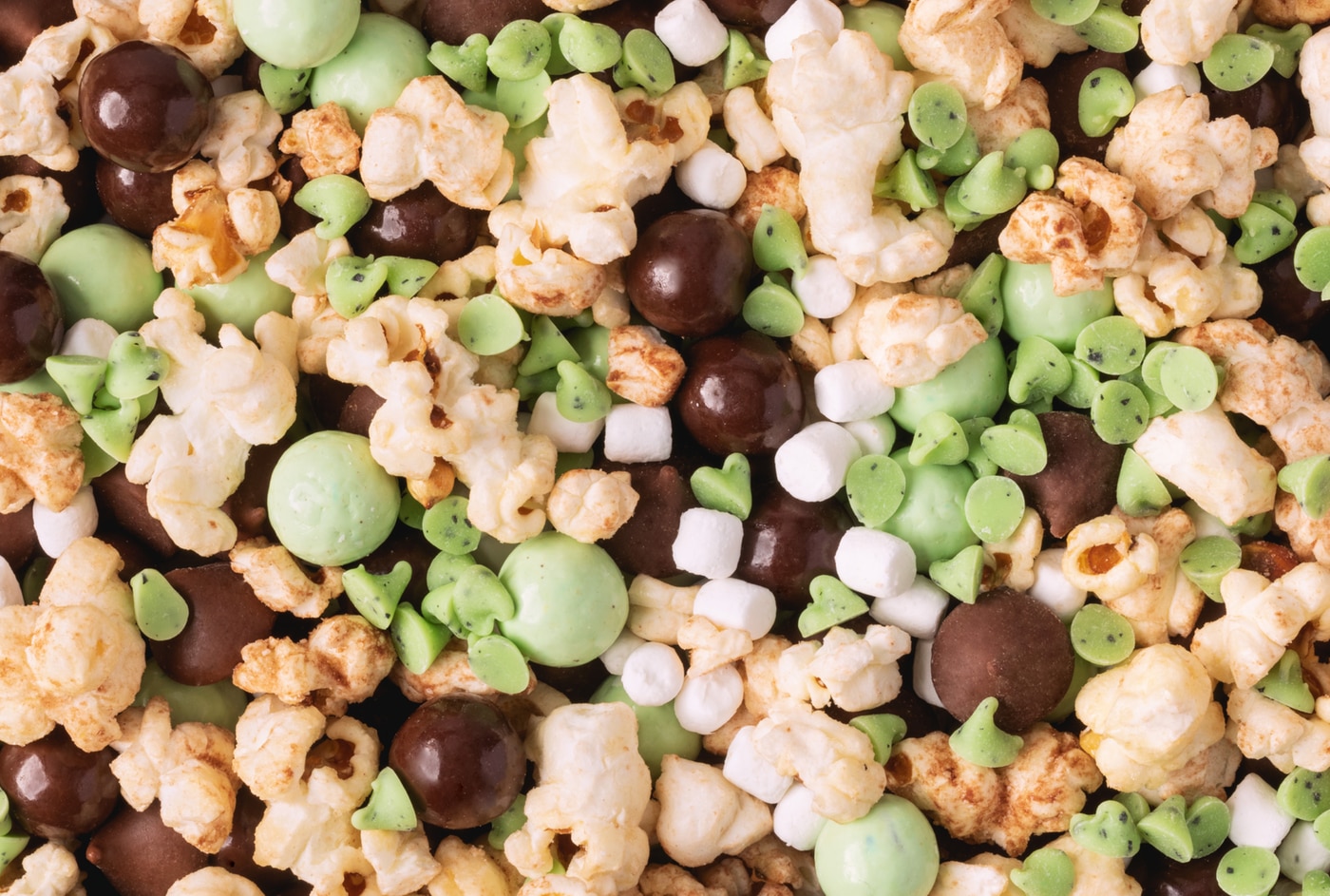 Peppermint Hot Cocoa Snack Mix photo
