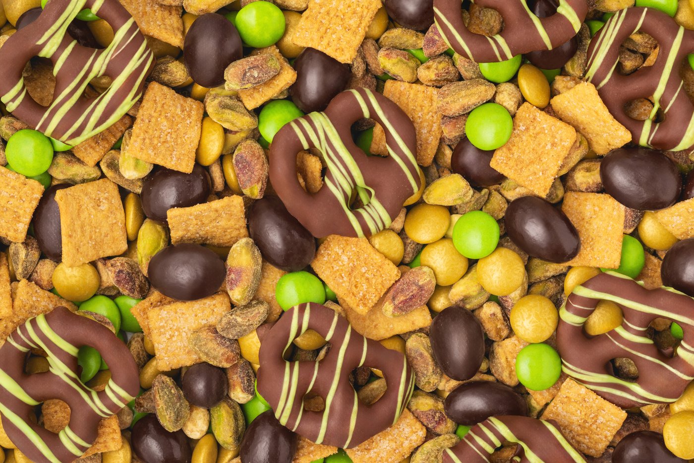 Dubai-Style Chocolate Trail Mix photo