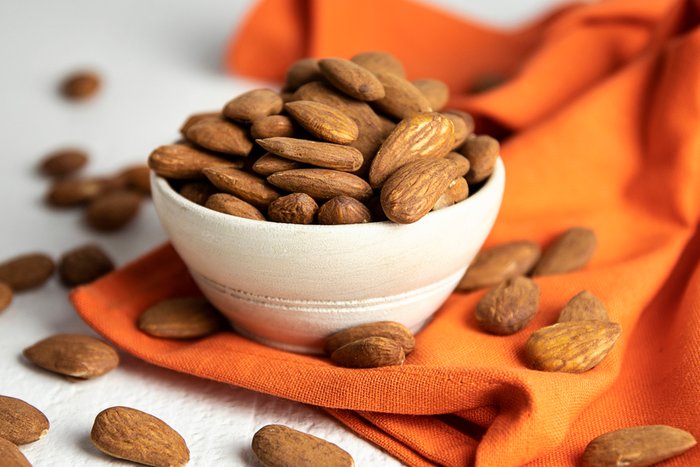 Organic Dry-Roasted Almonds (Unsalted) photo 4
