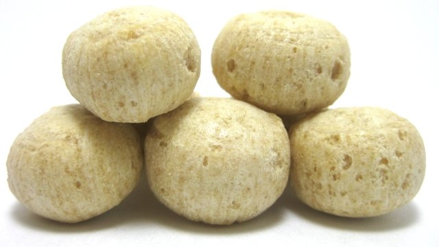 Malted milk ball centers